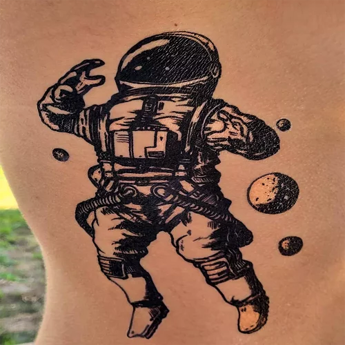 Conversional Astronaut photo review